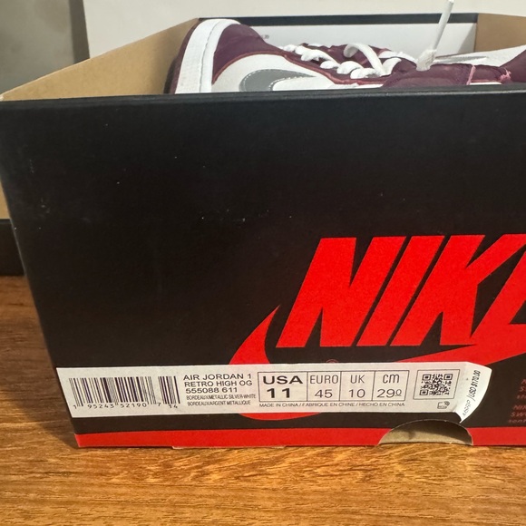 Sold! - Picture 5 of 5